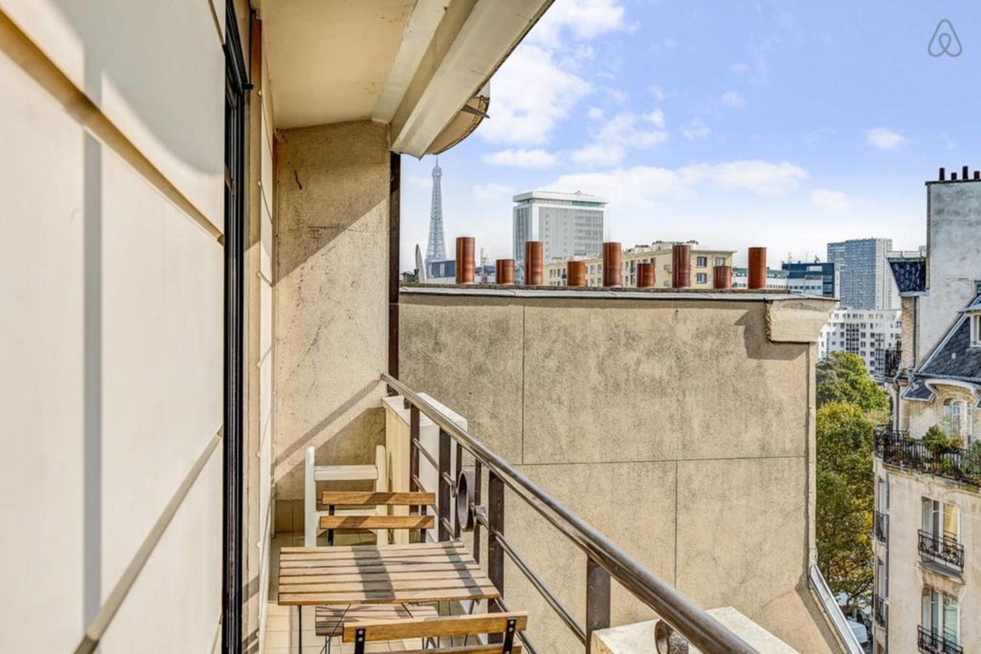 Appartement Des Toits - Welkeys Париж Екстериор снимка